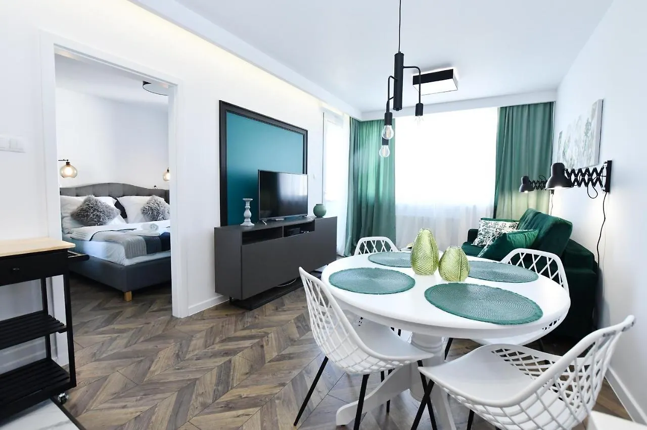 Bialy Dom Apartment Kolobrzeg